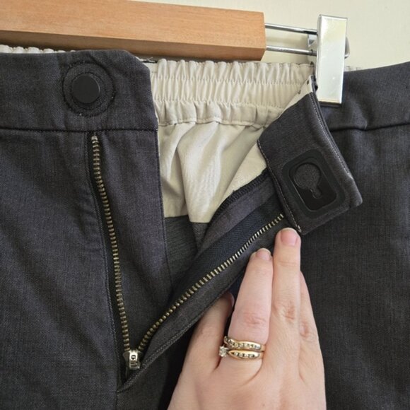 Lululemon Shadow Lite Pant 30" *Oxford Black / White - Picture 7 of 9